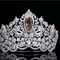 the_.queen.2206