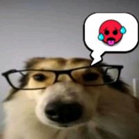 de broma fui a casa de mi amigo vestido