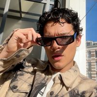 omars_curlzz