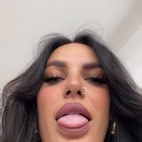 rippedjeans_blondehair
