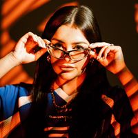 Ellia Jaya Disconnect My Mind
