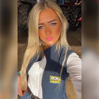 hollymcclure04