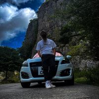 charlie_hill28