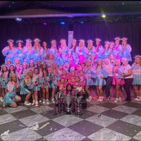 nouveaux.morris.dancers