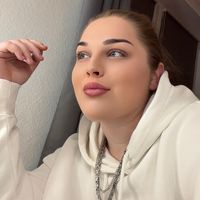 celinee148