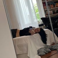 whothefuckisliivi