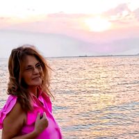 Din tot ce aduni omule în graba .Georgiana Marina