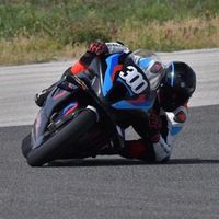 bmwm1000rr300