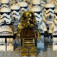 golden_stormtrooper1