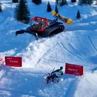 stationdeskiminiature