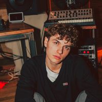 no broke boys ROMANTIK. Remix