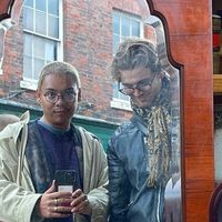 Follow sh1tty_reviews on ig