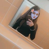 lilly_lune77