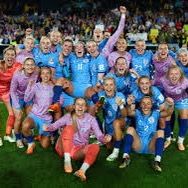 lionesses348