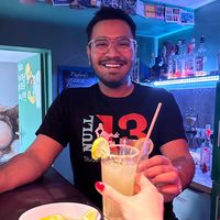 alles ist miteinander verbunden by Ben Frost