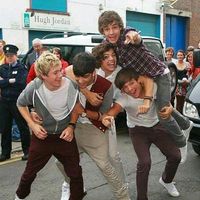 kmnialls