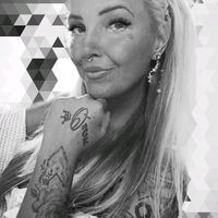 nickyheirbrant2