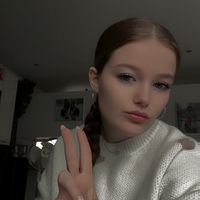 angelina_19_2004