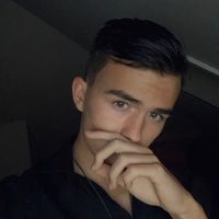 Túl Szép X Poker Face