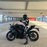 biker_blondine