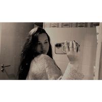 laurasxphie_194