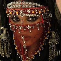 مادر گل گندم است