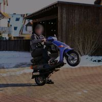 jakob_moped2