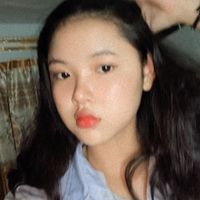 Brown eyes