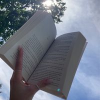 justmeandmybooks_