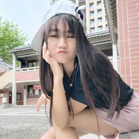 ellaezza18