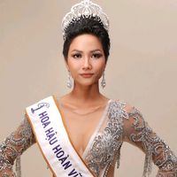 nhạc nền - Phạm Toàn TV