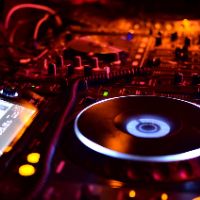 nhạc nền - TOM TOM DJ DANCE