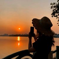 nhạc nền - H