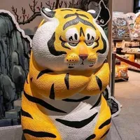 Tát Nhật Lãng rực rỡ