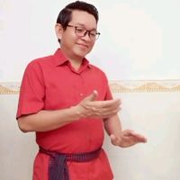 អ្នកលក់ស្អាតៗទាំងពីនាក់មិនដឹងទិញ១ណាទេលុយមានតែ១ចាន