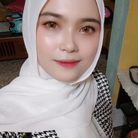 leeyanakhairi2