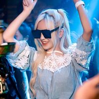 nhạc nền - ngắm gái xinh moi ngay