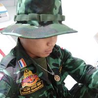 original sound - ေမေမခ်စ္တဲ့သားငယ္😍😊