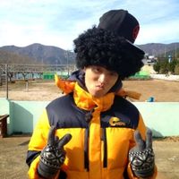 7012_runningman