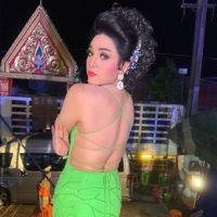 เสียงต้นฉบับ - เอมอร ตลกสาวร้อยทรง