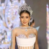 សំឡេងដើម - Miss International